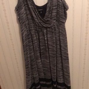 Black and white hi-low dress